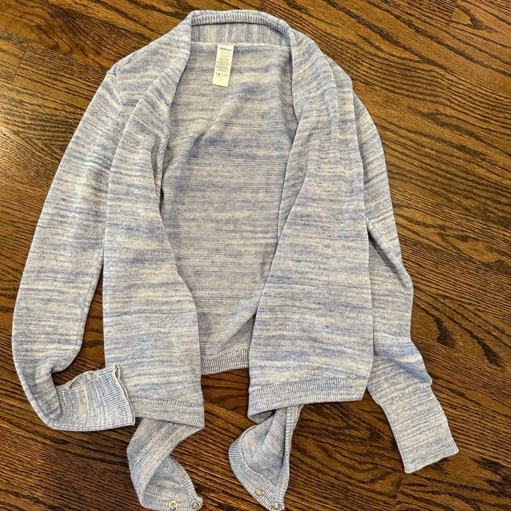 Ivivva sweater